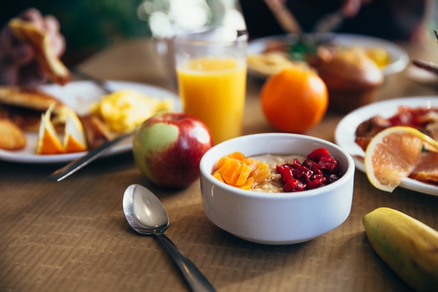 Doit-on boire du jus d'orange au petit-déjeuner? – Naturopathe